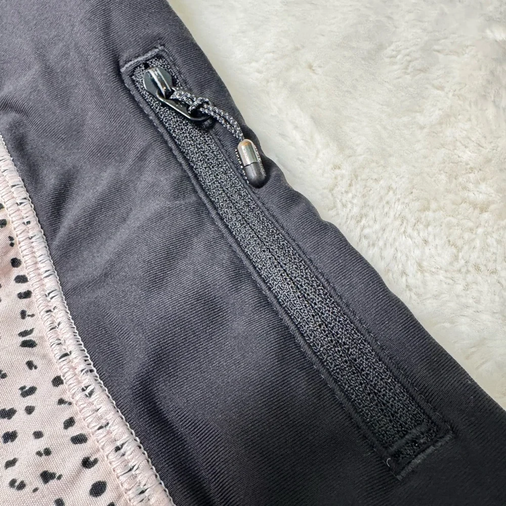 Lululemon Womens Speed Up Cheetah Print Pink Black Running Shorts, Size 10